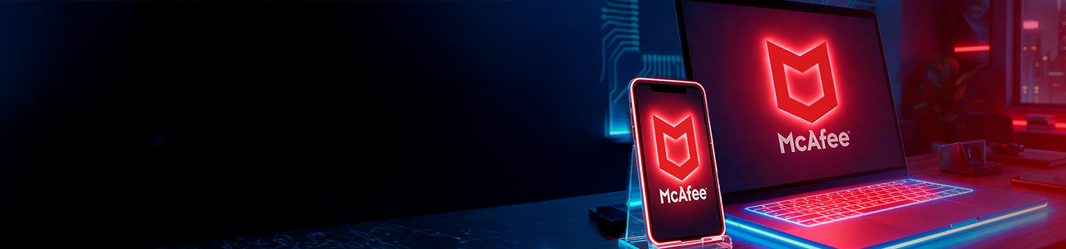 proteccion antivirus McAfee en laptop y smartphone para ciberseguridad digital proteccion antivirus McAfee en laptop y smartphone para ciberseguridad digital